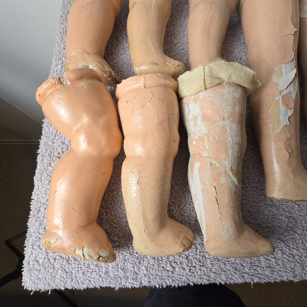 Vintage Doll Legs - Picture 3 of 9
